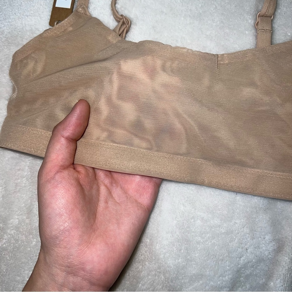 NWT SKIMS Mesh Scoop Bralette In Clay Size XXS - Picture 2 of 4